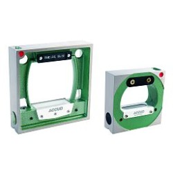 أكيود 71100802D ميزان ميكانيكى زهر مربع 200 * 200 مم دقة 0.02 مم